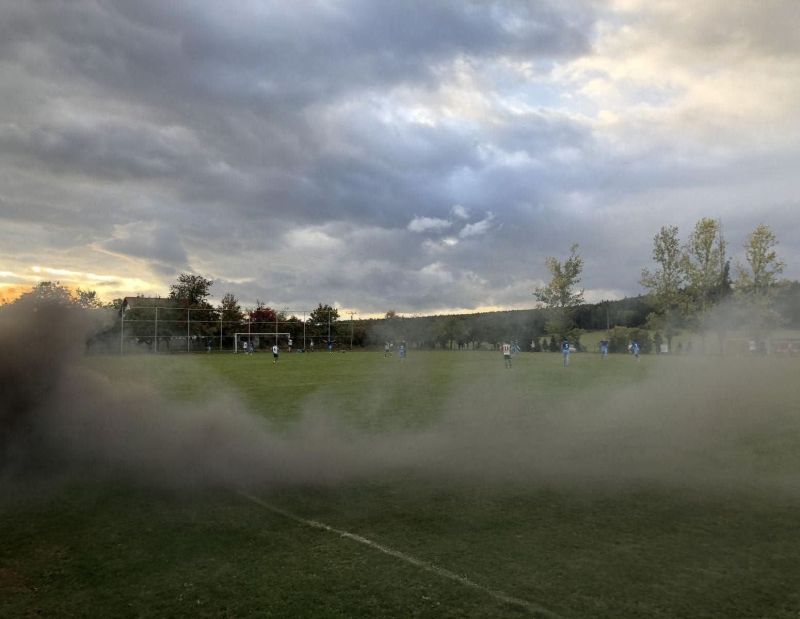 Ani kouřové signály hostů nezabránily gólovému přídělu v Úlicích