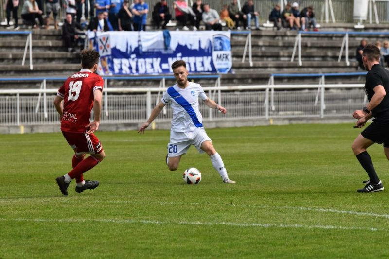 Zdroj foto: www.mfkfm.cz, Eliška Žídková - Václav Horyna 2. 5. 2022 fotbalunas.cz