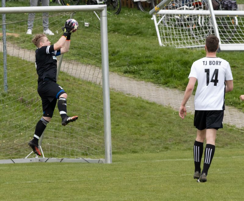 Autor fotek: TJ Družstevník Bory / FB, FK TJ Radešínská Svratka / FB, SK FC Křižanov / FB 