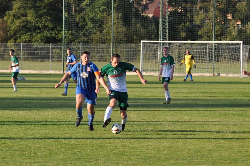 Autor fotek: FK Žákava 