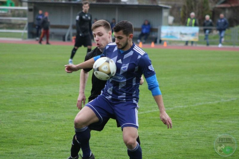 Autor fotek: Jakub Kopřiva - Fotbal v KV 