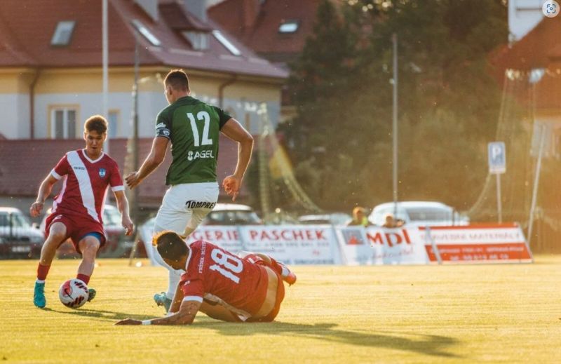 Zdroj foto: fchlucin/Dan Balouška - Václav Horyna 15. 8. 2022 fotbalunas.cz