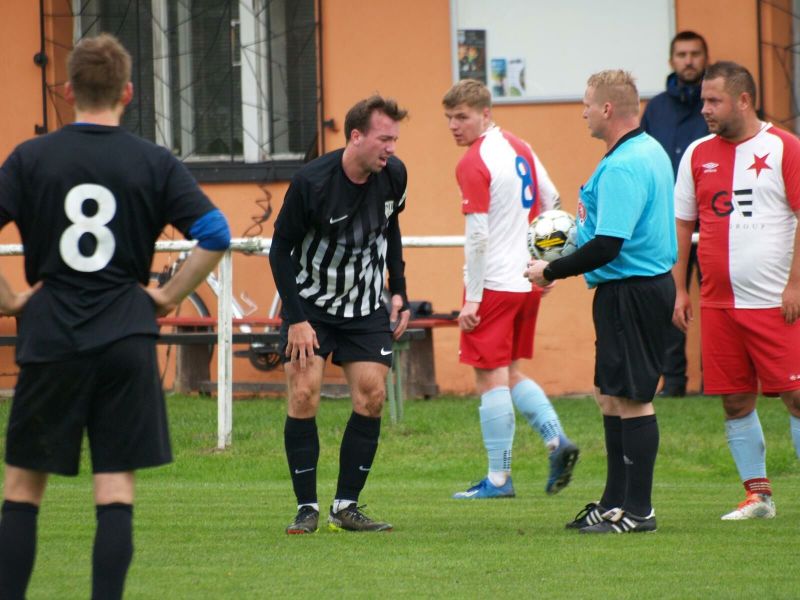 Autor fotek: Vladislav Havlena - archivní foto z podzimního zápasu Slavie s Malšovicemi 