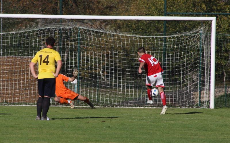 Strunkovický kanonýr Roman Žurek proměňuje penaltu