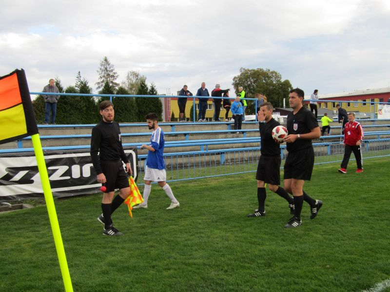 Zatím super - oba chtějí hrát fotbal!