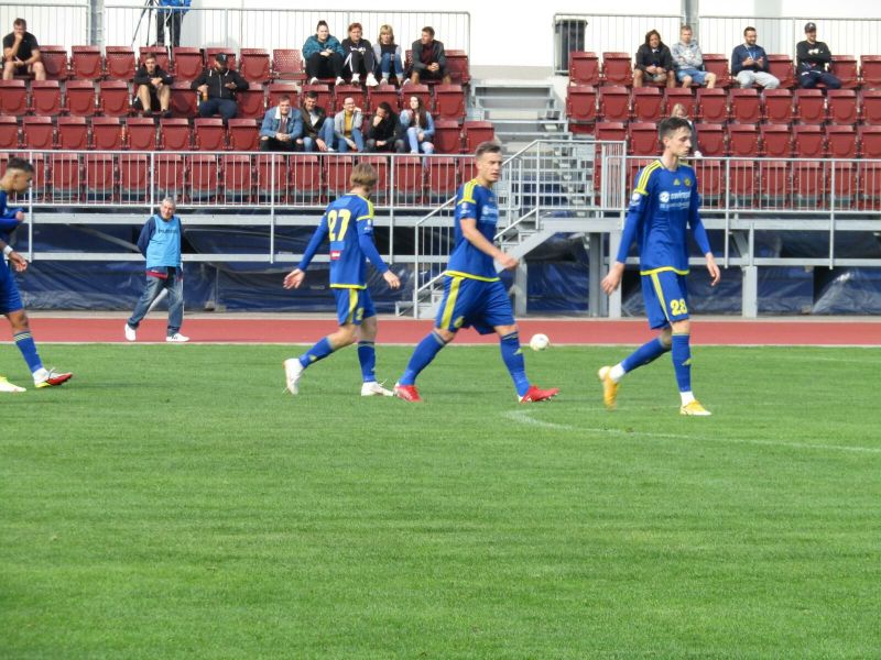 Za chyby se platí - domácí vedou 1:0!