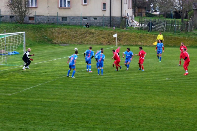 gól na 4:0 - Luboš Krameš