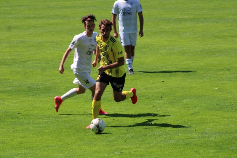 FC VIKTORIA Mariánské Lázně - FK ROBSTAV Přeštice 2:6 Foto: Jakub Kopřiva