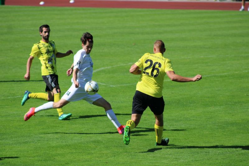 FC VIKTORIA Mariánské Lázně - FK ROBSTAV Přeštice 2:6 Foto: Jakub Kopřiva