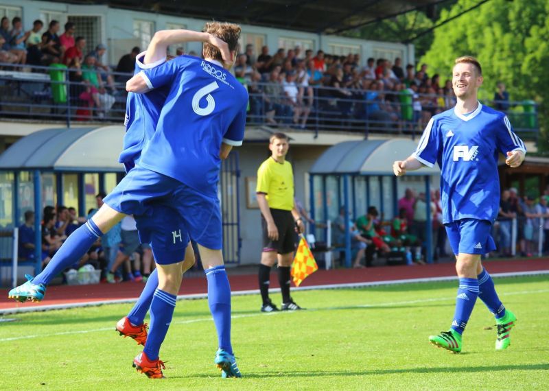 Radost Dvoráků - ve 13. minutě vedou 2:0!