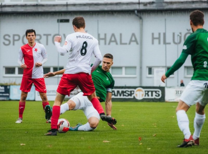 Zdroj foto: https://www.fchlucin.cz/hlucin-kromeriz-pohledem-objektivu-dana-balouska/f-42/ - Václav Horyna 30. 11. 2022 fotbalunas.cz