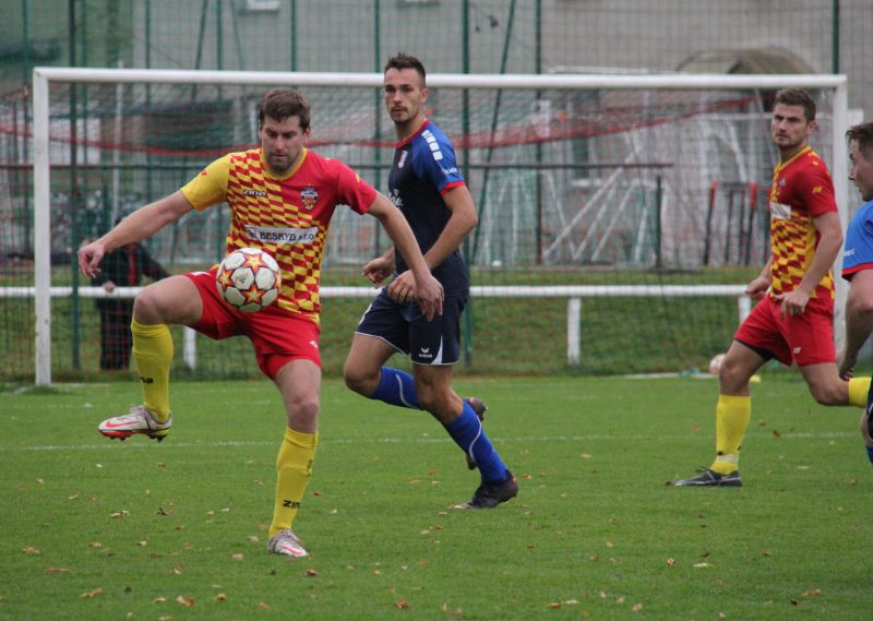 Zdroj foto: https://1bfk.cz/new - Václav Horyna 30. 11. 2022 fotbalunas.cz