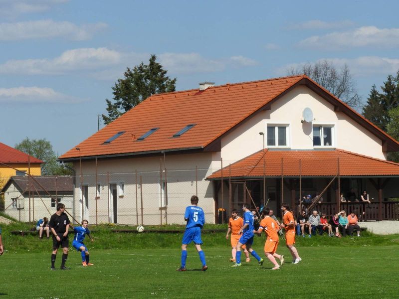 Na útulném hořepnickém hřišti se v příští sezóně bude hrát pouze III. třída.