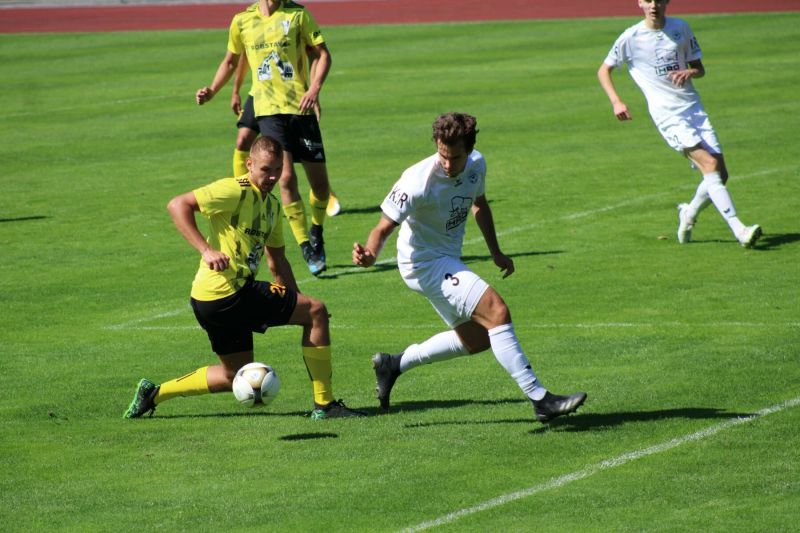 FC VIKTORIA Mariánské Lázně - FK ROBSTAV Přeštice 2:6 Foto: Jakub Kopřiva