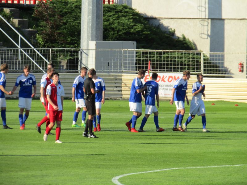 Je to tak - hosté vedou 0:1!!!