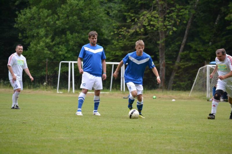 Tomáš Lindourek v akci (vpravo).