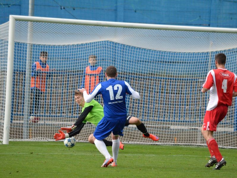 V jednostranné gólové přestřelce s Týništěm, kterou Náchod opanoval výsledkem 9:2, upravoval Martin Malý krátce před poločasem na 7:0; zdroj: fknachod.cz