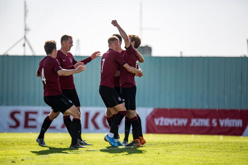 Autor fotek: SK Slavia Praha, AC Sparta Praha Autor fotek: SK Slavia Praha, AC Sparta Praha 