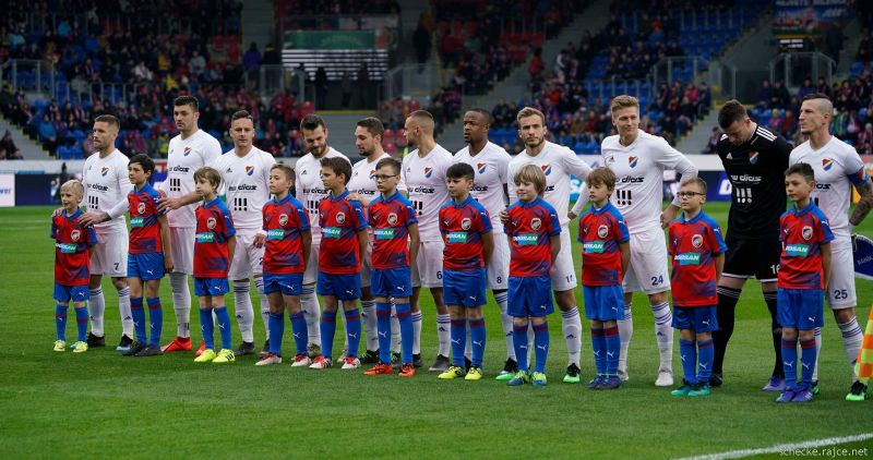 https://schecke.rajce.idnes.cz/FC_Viktoria_Plzen_-_FC_Banik_Ostrava_2_1_1_1