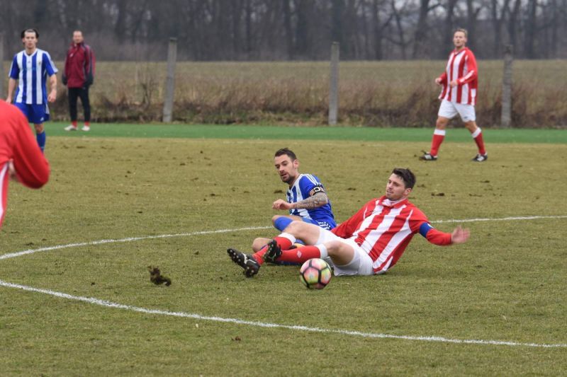 Autor fotek: Jiří Pojar (zuypompi.rajce.idnes.cz) Autor fotek: Jiří Pojar (zuypompi.rajce.idnes.cz) 