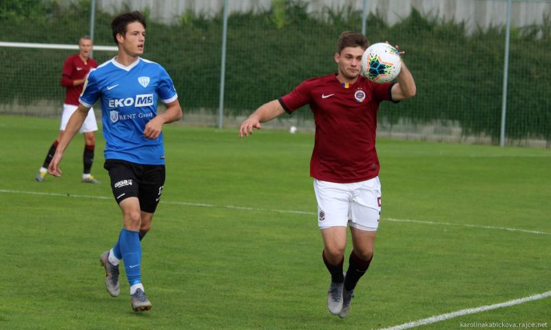 Autor fotek: 1 - 49 AC Sparta Praha, 50 - 145 Karolina Kabíčková 