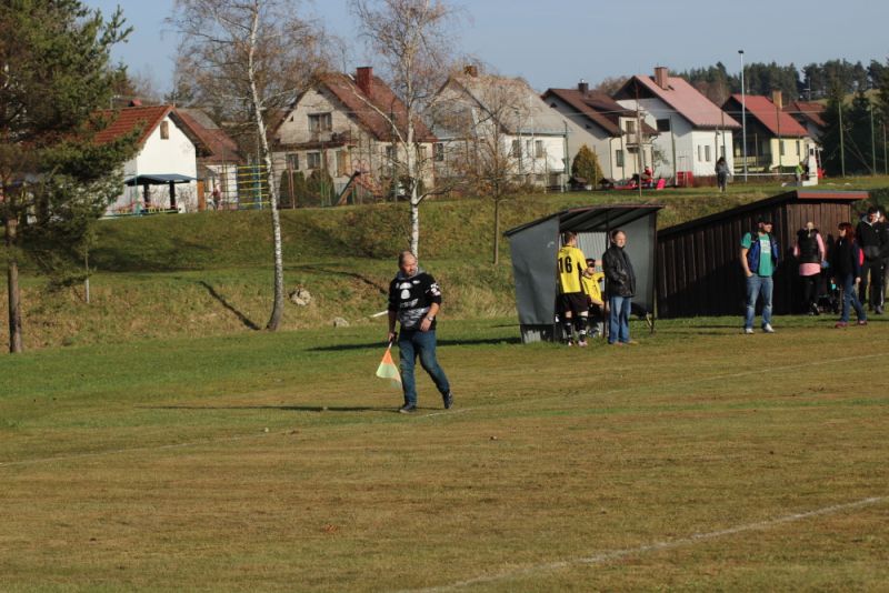 V OP tradiční situace, vedoucí a AR v jednom tady Emil Podracký z Tatranu