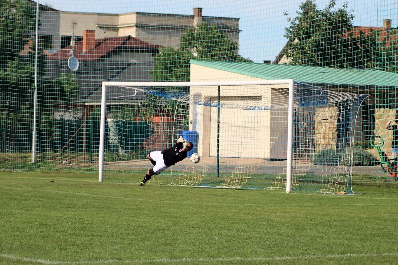 První pokutový kop brankář kryl